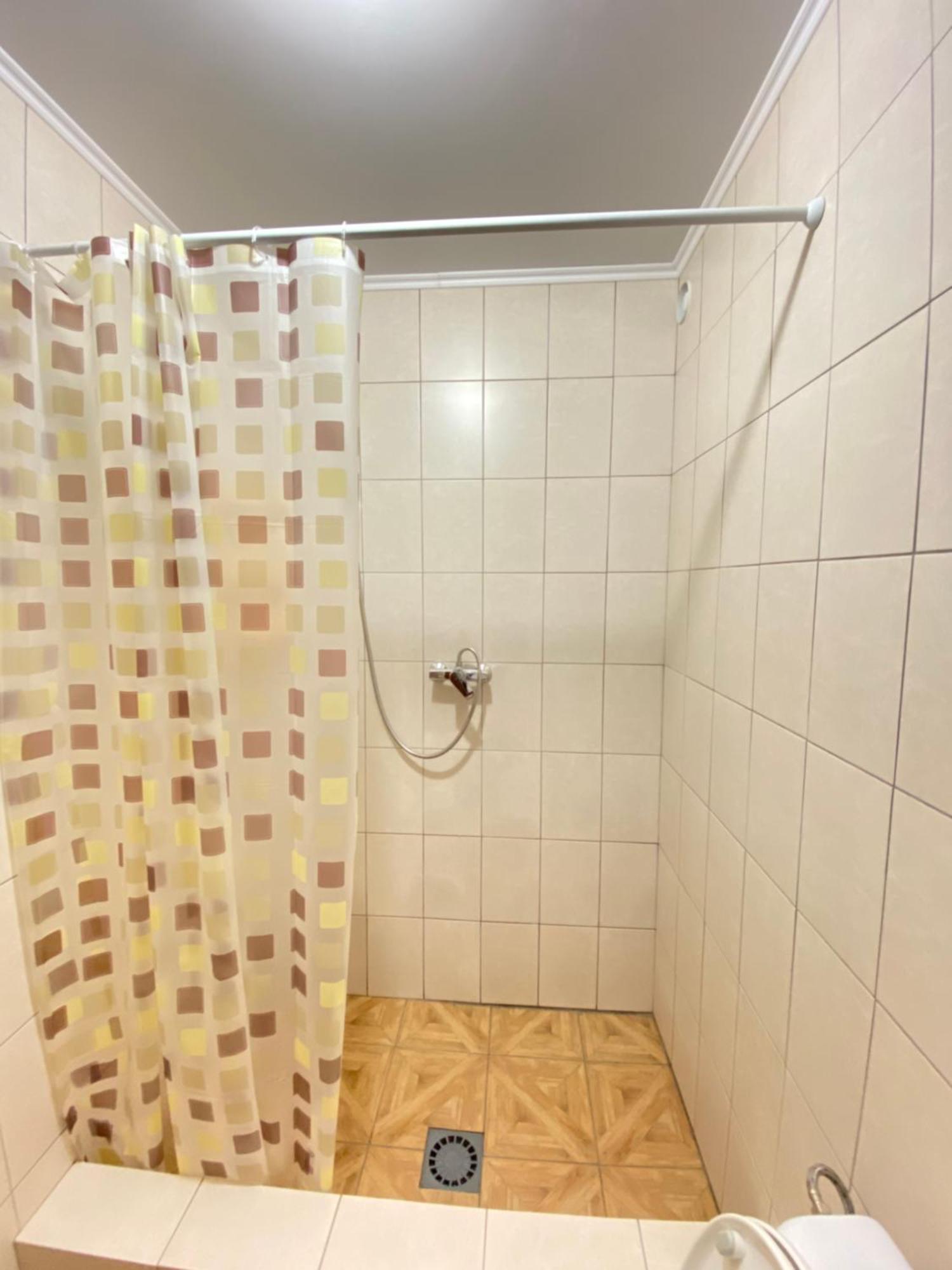 Ferienwohnung Сердце Каньона Kamjanez-Podilskyj Zimmer foto