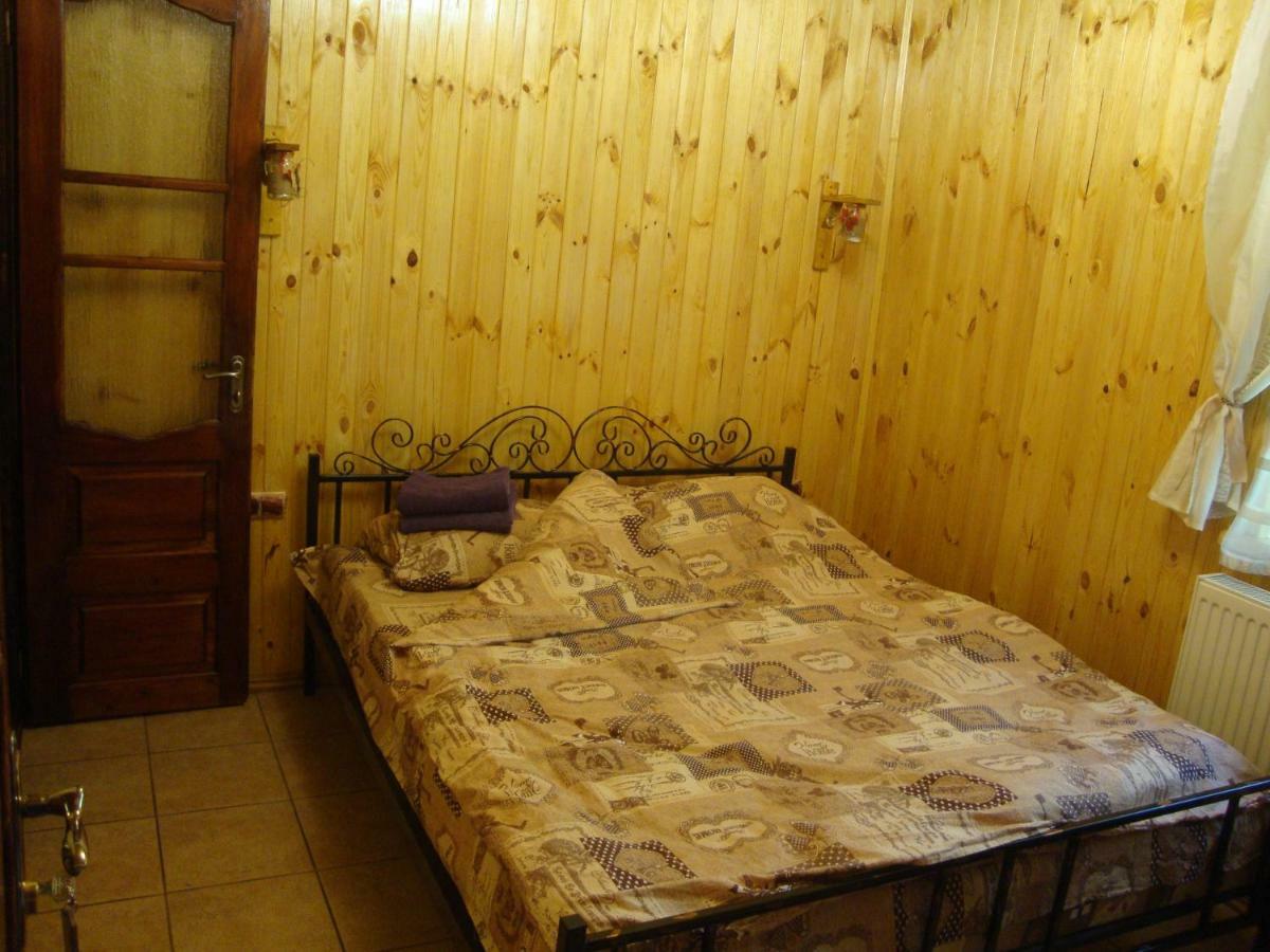 Ferienwohnung Сердце Каньона Kamjanez-Podilskyj Exterior foto